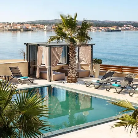 Apartment In With Sea View, Balcony, Air Conditioning, Wifi 5176-7 *