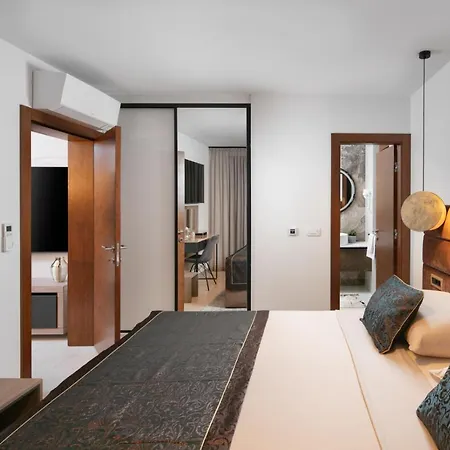 In With Sea View, Balcony, Air Conditioning, Wifi 5176-7 * Vir