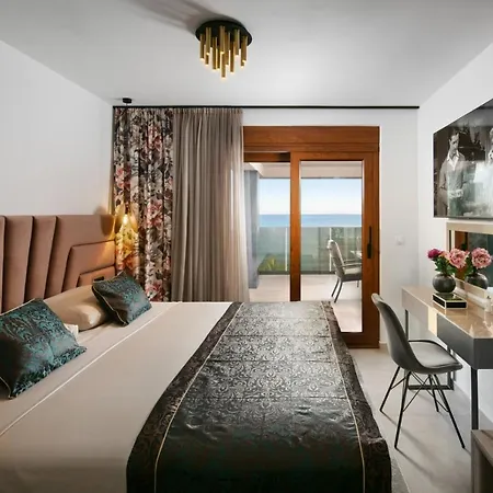 Apartment In With Sea View, Balcony, Air Conditioning, Wifi 5176-7