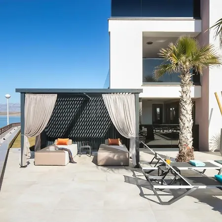 Apartment In With Sea View, Balcony, Air Conditioning, Wifi 5176-7 *